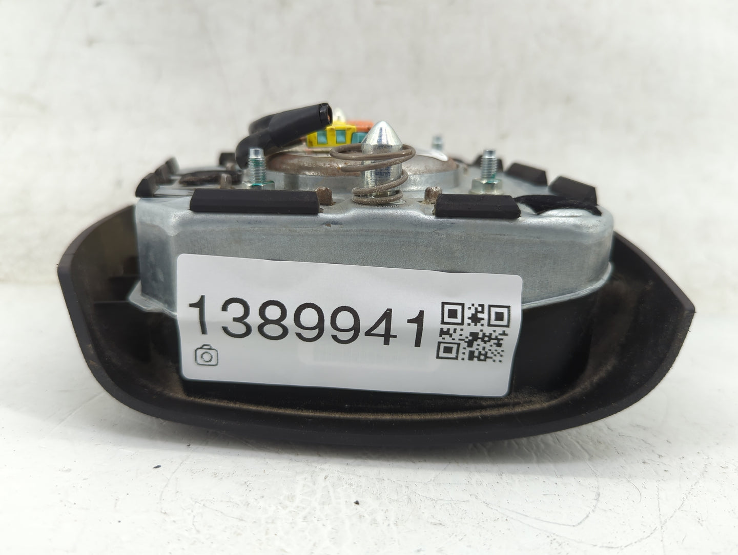 2013-2017 Gmc Terrain Air Bag Driver Left Steering Wheel Mounted P/N:22973622 Fits Fits 2013 2014 2015 2016 2017 OEM Used Au