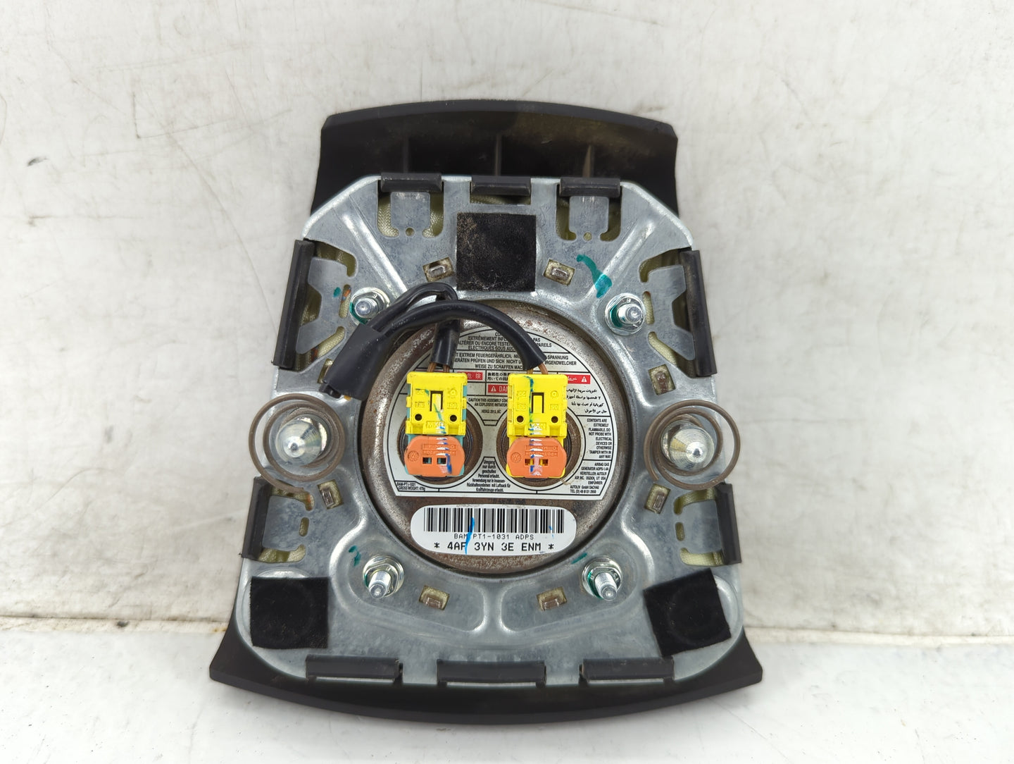 2013-2017 Gmc Terrain Air Bag Driver Left Steering Wheel Mounted P/N:22973622 Fits Fits 2013 2014 2015 2016 2017 OEM Used Au
