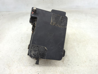 compare product 2013-2016 Gmc Terrain Fusebox Fuse Box Panel Relay Module P/N:22922727 Fits Fits 2013 2014 2015 2016 OEM Used Auto Parts