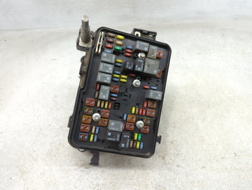 2013-2016 Gmc Terrain Fusebox Fuse Box Panel Relay Module P/N:22922727 Fits Fits 2013 2014 2015 2016 OEM Used Auto Parts
