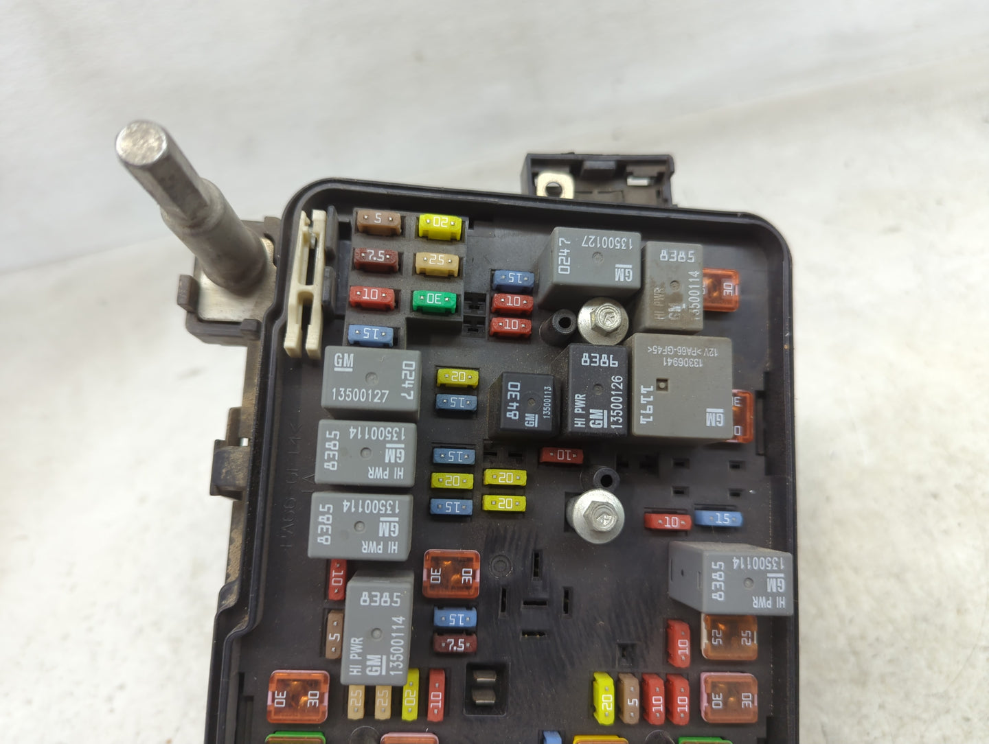 2013-2016 Gmc Terrain Fusebox Fuse Box Panel Relay Module P/N:22922727 Fits Fits 2013 2014 2015 2016 OEM Used Auto Parts - O