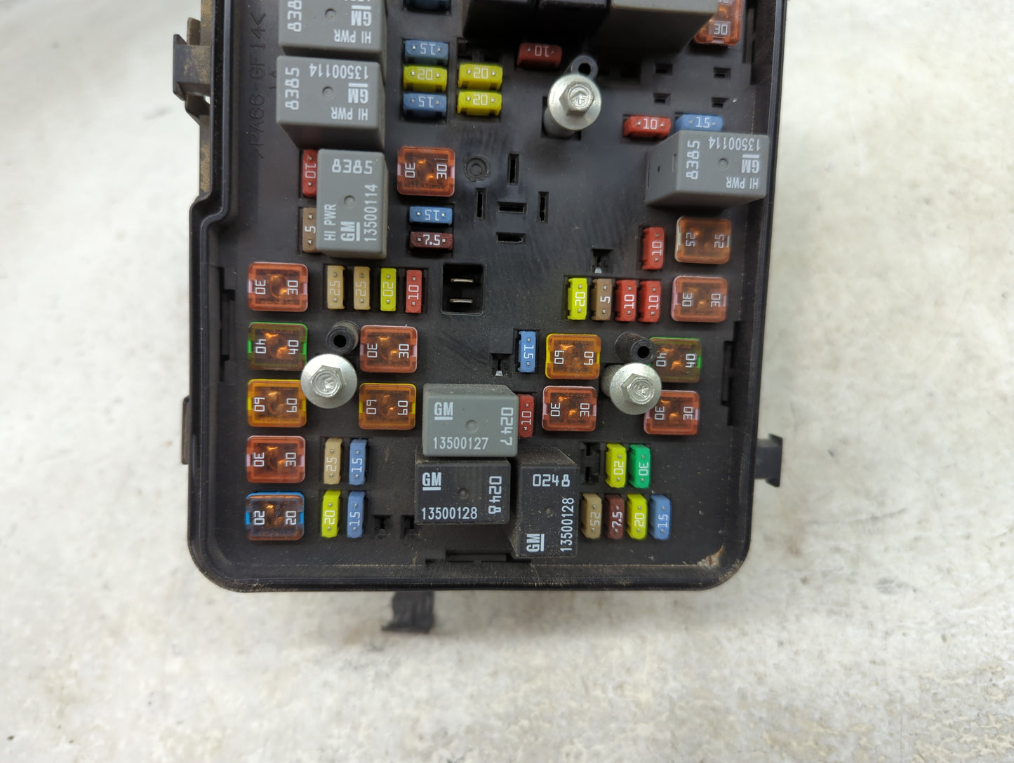 2013-2016 Gmc Terrain Fusebox Fuse Box Panel Relay Module P/N:22922727 Fits Fits 2013 2014 2015 2016 OEM Used Auto Parts - O