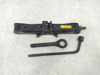 2014 Gmc Terrain Spare Scissor Car Jack - Oemusedautoparts1.com