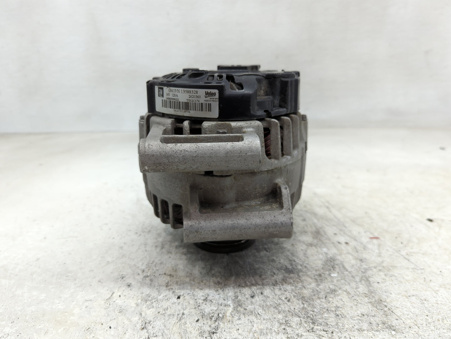 2010-2017 Gmc Terrain Alternator Replacement Generator Charging Assembly Engine OEM P/N:13588328 Fits OEM Used Auto Parts - 