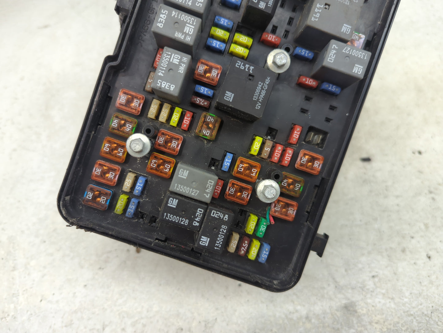 2013-2015 Gmc Terrain Fusebox Fuse Box Panel Relay Module Fits Fits 2013 2014 2015 OEM Used Auto Parts - Oemusedautoparts1.c