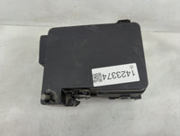 2013-2016 Gmc Terrain Fusebox Fuse Box Panel Relay Module P/N:22922727 Fits Fits 2013 2014 2015 2016 OEM Used Auto Parts - O