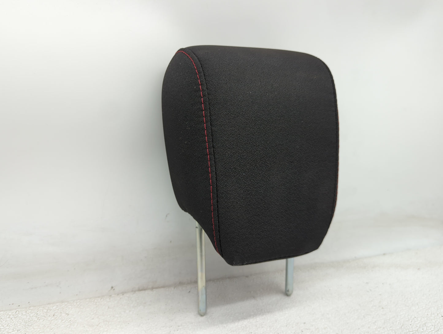 2014-2017 Gmc Terrain Headrest Head Rest Rear Seat Fits Fits 2014 2015 2016 2017 OEM Used Auto Parts - Oemusedautoparts1.com