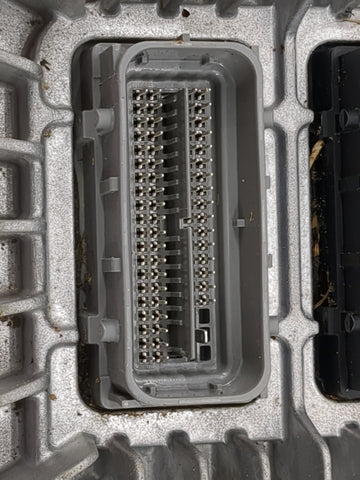2013-2016 Gmc Terrain PCM Engine Control Computer ECU ECM PCU OEM P/N:12655476 Fits Fits 2013 2014 2015 2016 OEM Used Auto Parts