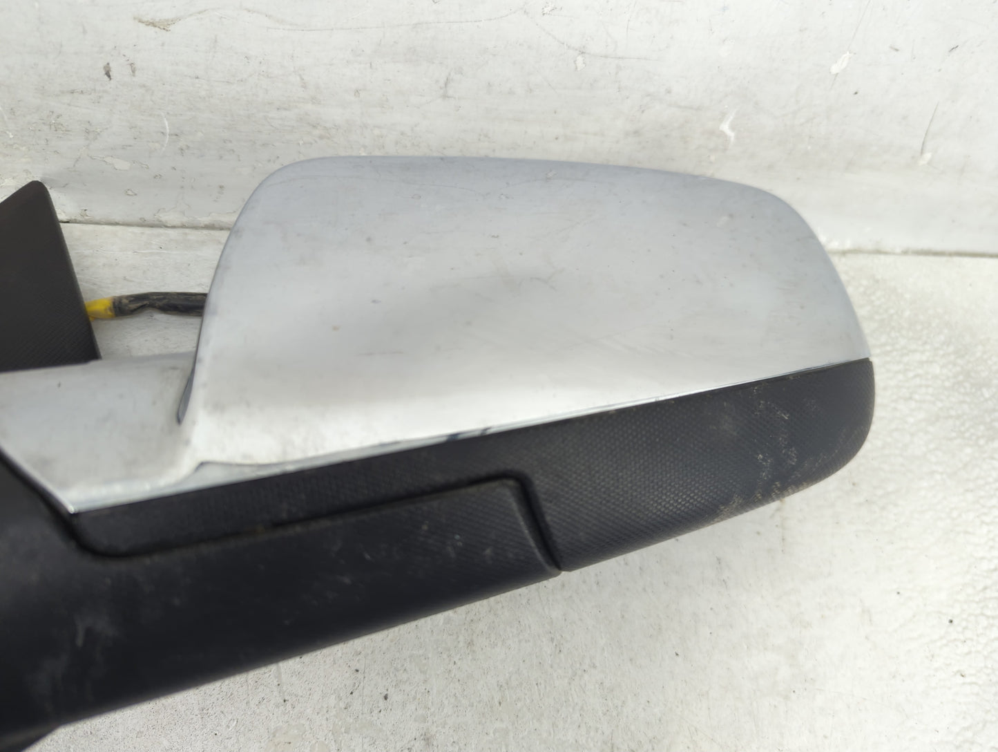 2014 Gmc Terrain Driver Side View Mirror - Left Door Mirror OEM Used - Oemusedautoparts1.com