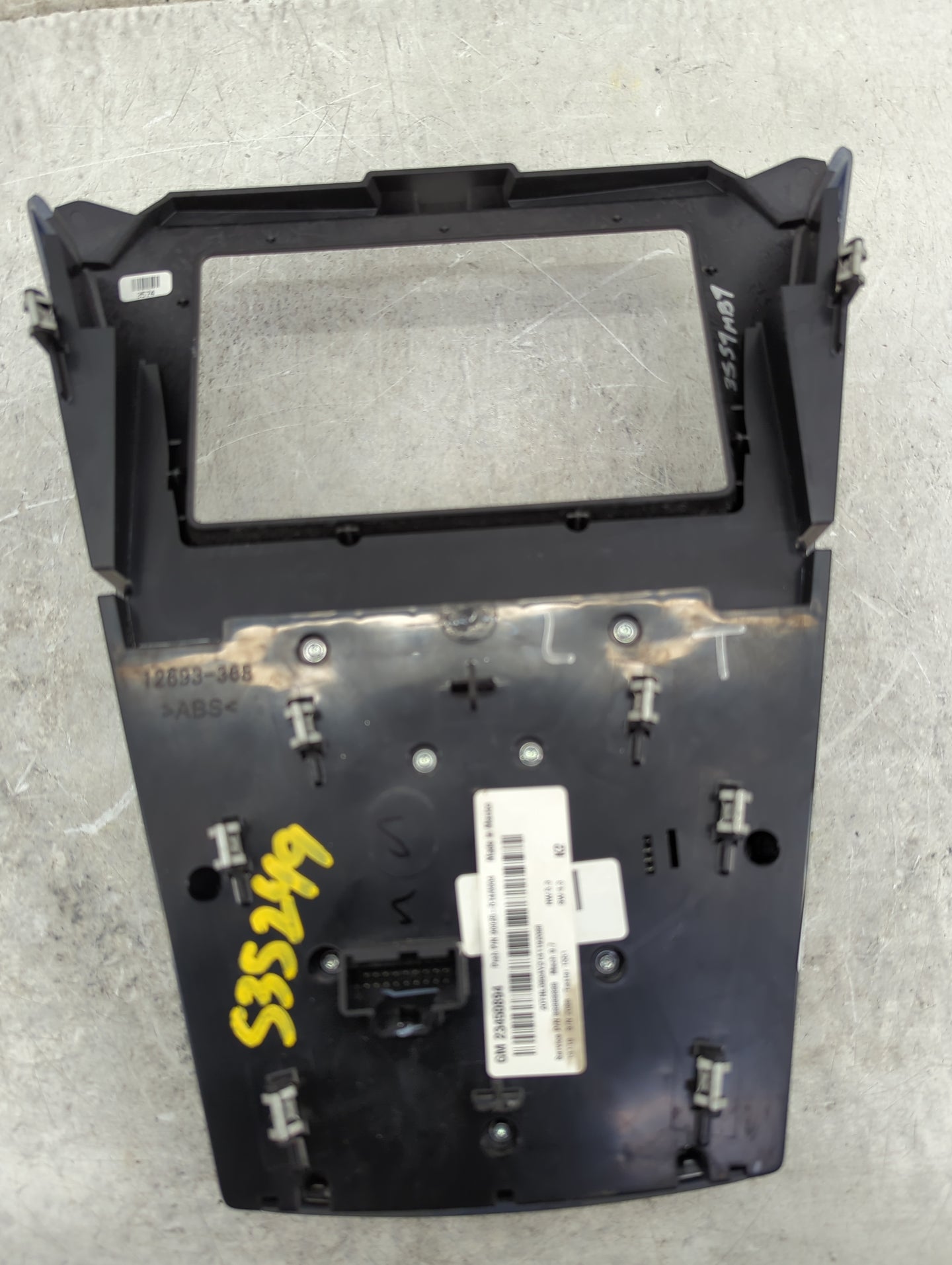 2013-2014 Gmc Terrain Radio Control Panel - Oemusedautoparts1.com