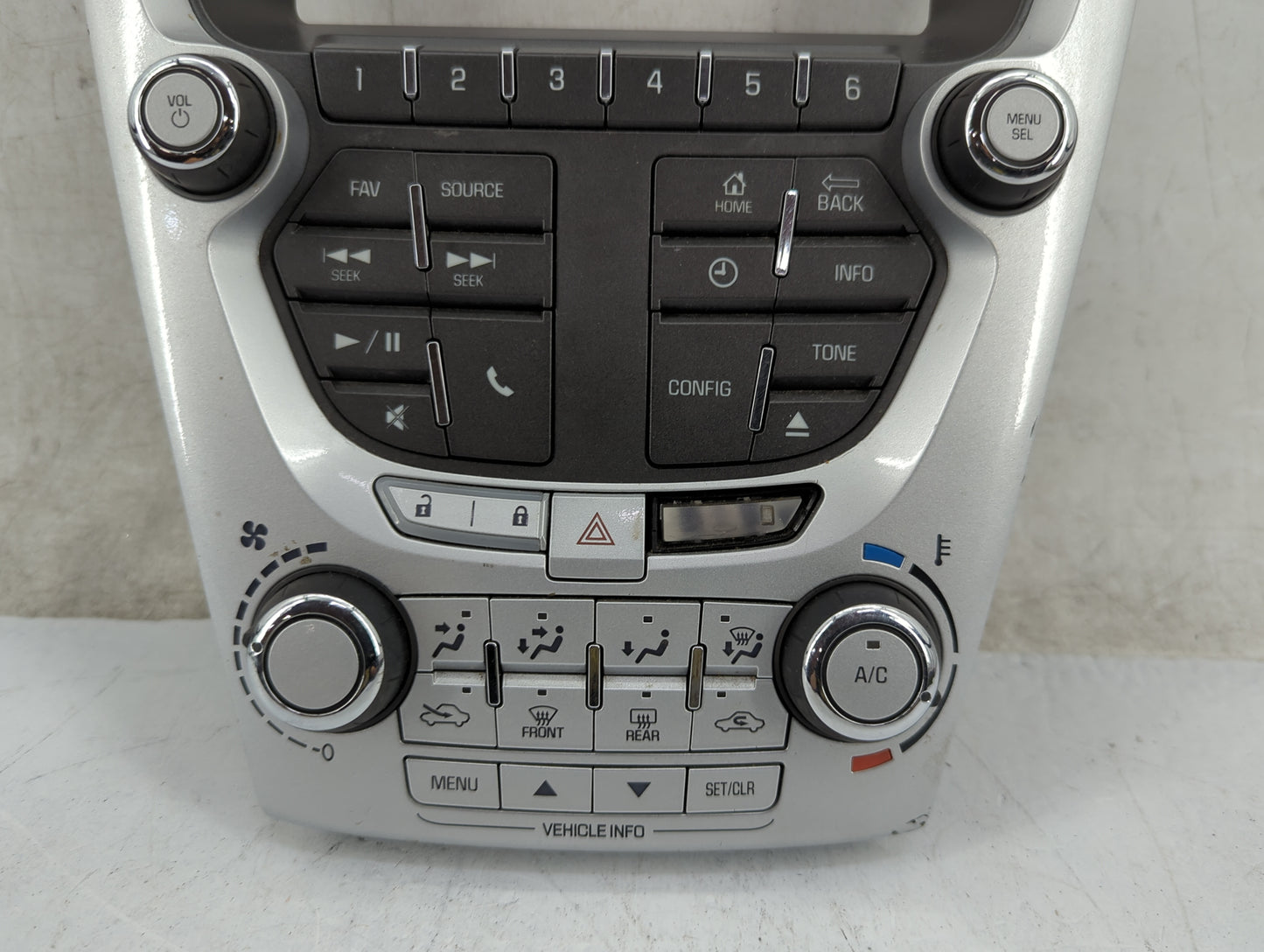 2012-2015 Gmc Terrain Radio AM FM Cd Player Receiver Replacement P/N:12693-368 Fits Fits 2012 2013 2014 2015 OEM Used Auto P