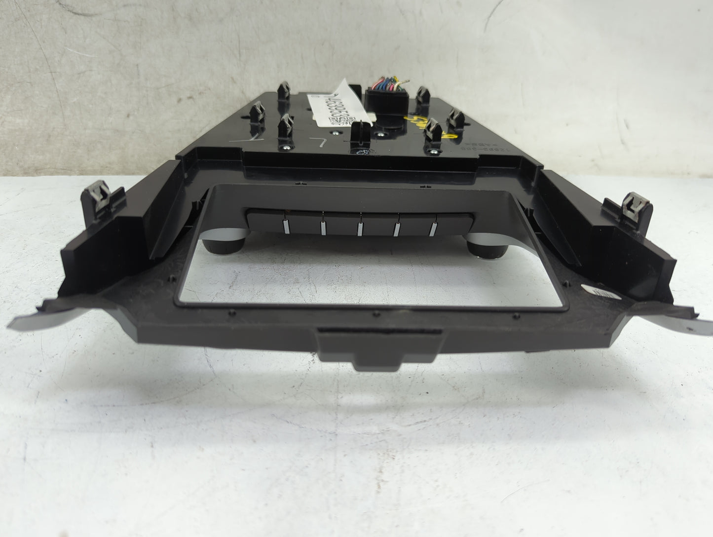 2012-2015 Gmc Terrain Radio AM FM Cd Player Receiver Replacement P/N:12693-368 Fits Fits 2012 2013 2014 2015 OEM Used Auto P