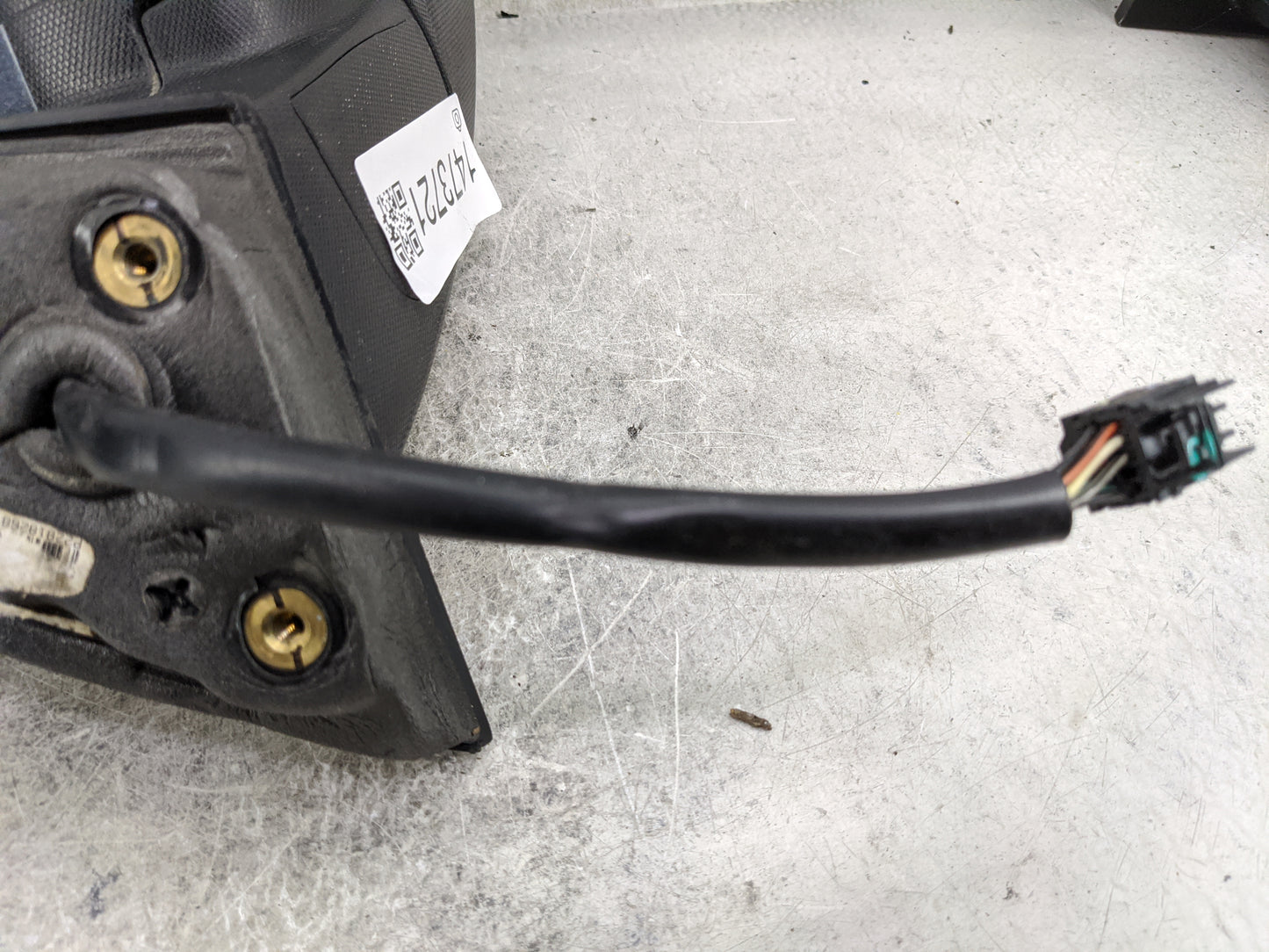 2014 Gmc Terrain Passenger Side View Mirror - Right Door Mirror OEM Used - Oemusedautoparts1.com