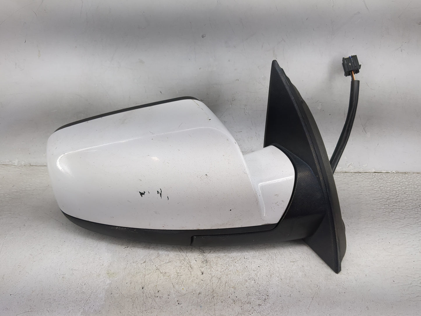 2011-2014 Gmc Terrain Passenger Side View Mirror - Right Door Mirror OEM Used - Oemusedautoparts1.com