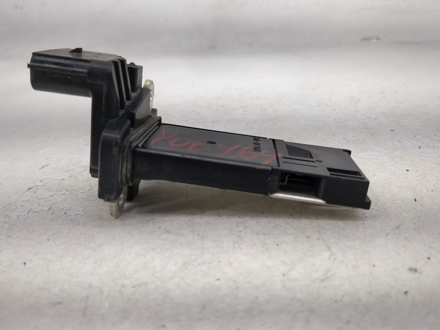 2012-2017 Gmc Terrain Mass Air Flow Meter Maf 1485445 - Oemusedautoparts1.com