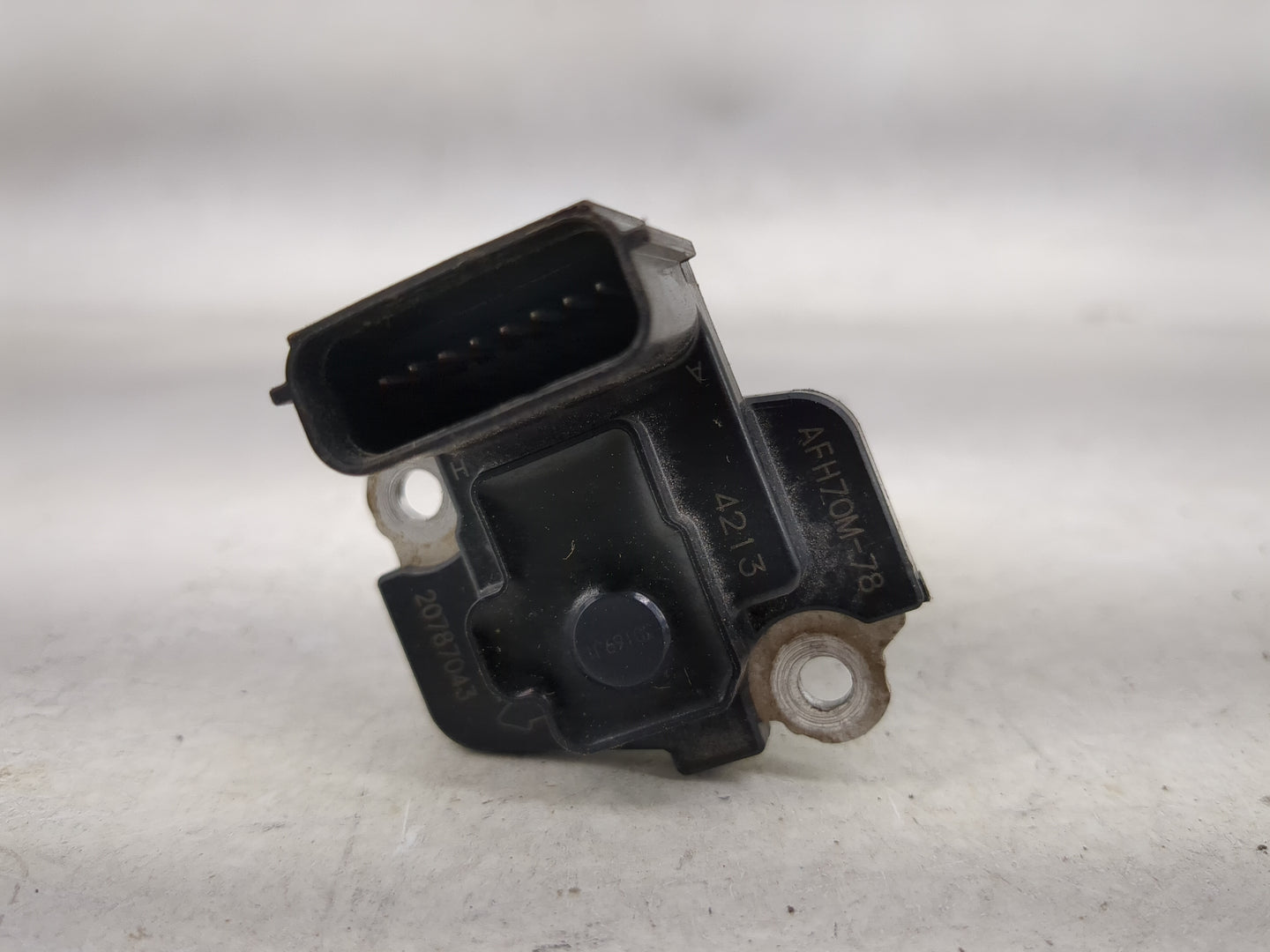 2012-2017 Gmc Terrain Mass Air Flow Meter Maf 1485445 - Oemusedautoparts1.com