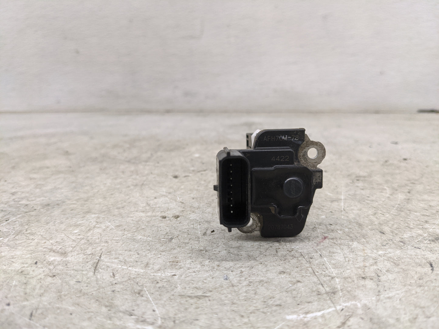 2012-2017 Gmc Terrain Mass Air Flow Meter Maf 1486013 - Oemusedautoparts1.com