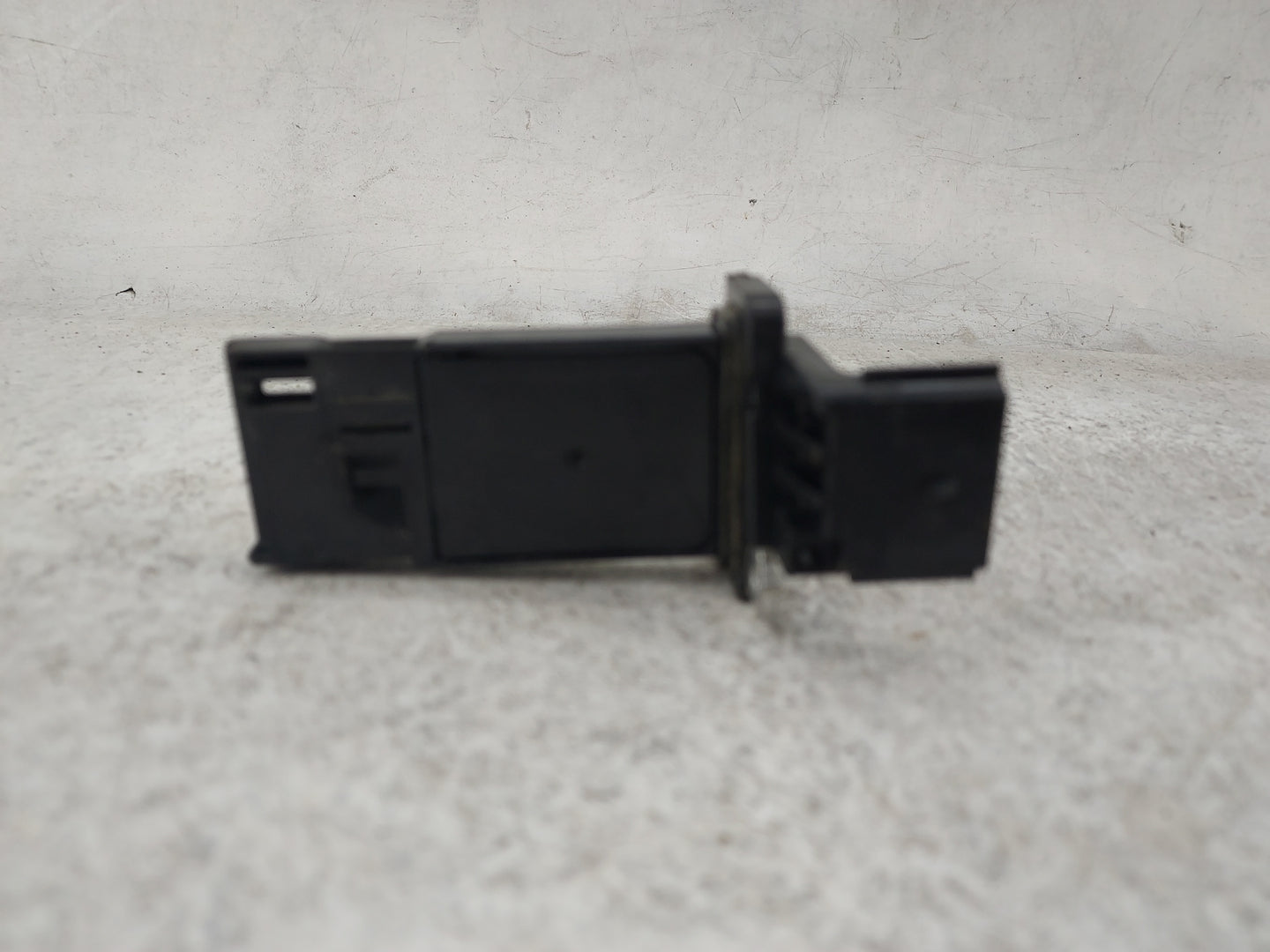 2012-2017 Gmc Terrain Mass Air Flow Meter Maf 1486063 - Oemusedautoparts1.com