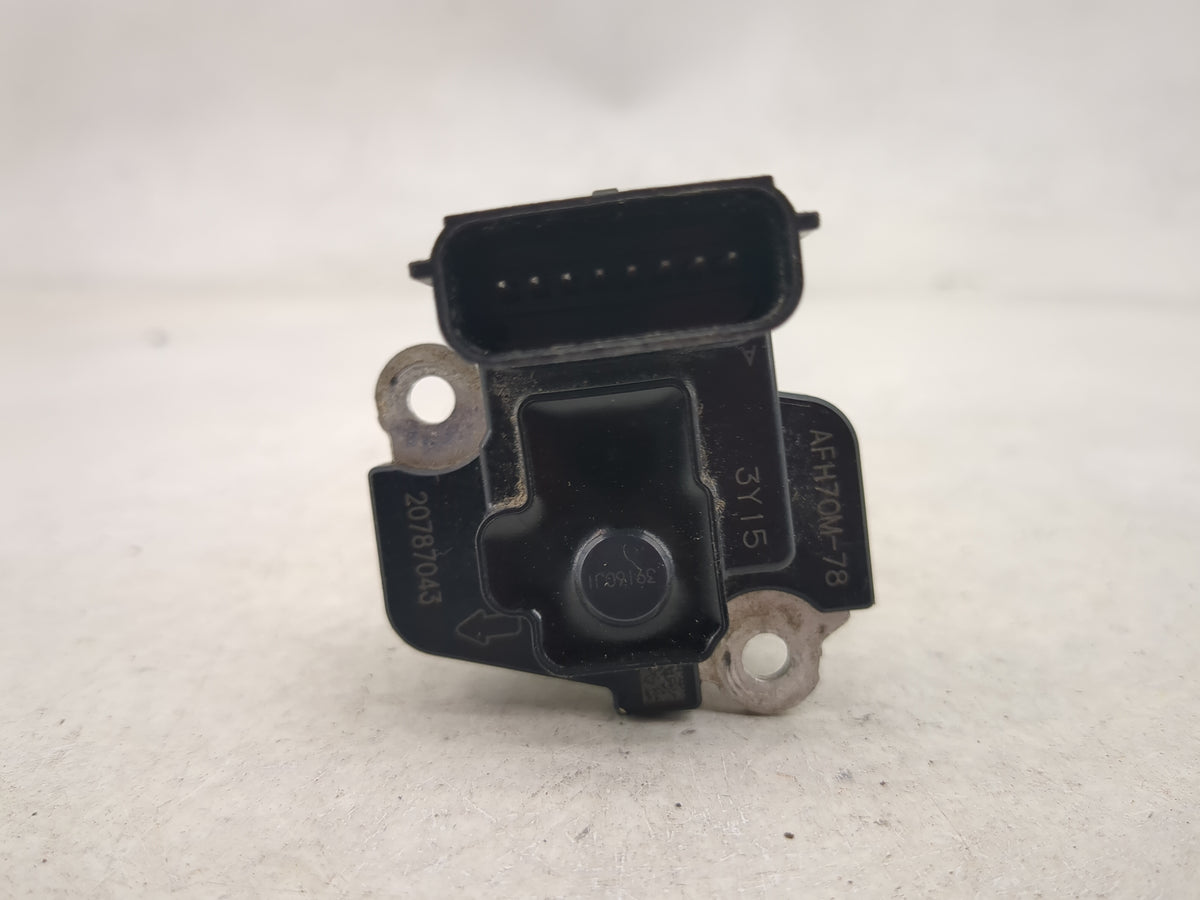 2012-2017 Gmc Terrain Mass Air Flow Meter Maf Sensor 1488627 - Oemusedautoparts1.com