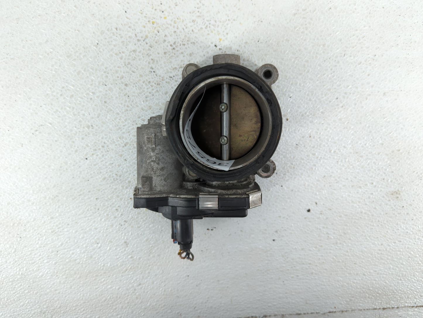 2013-2015 Gmc Terrain Throttle Body P/N:12632101CA Fits Fits 2012 2013 2014 2015 OEM Used Auto Parts - Oemusedautoparts1.com