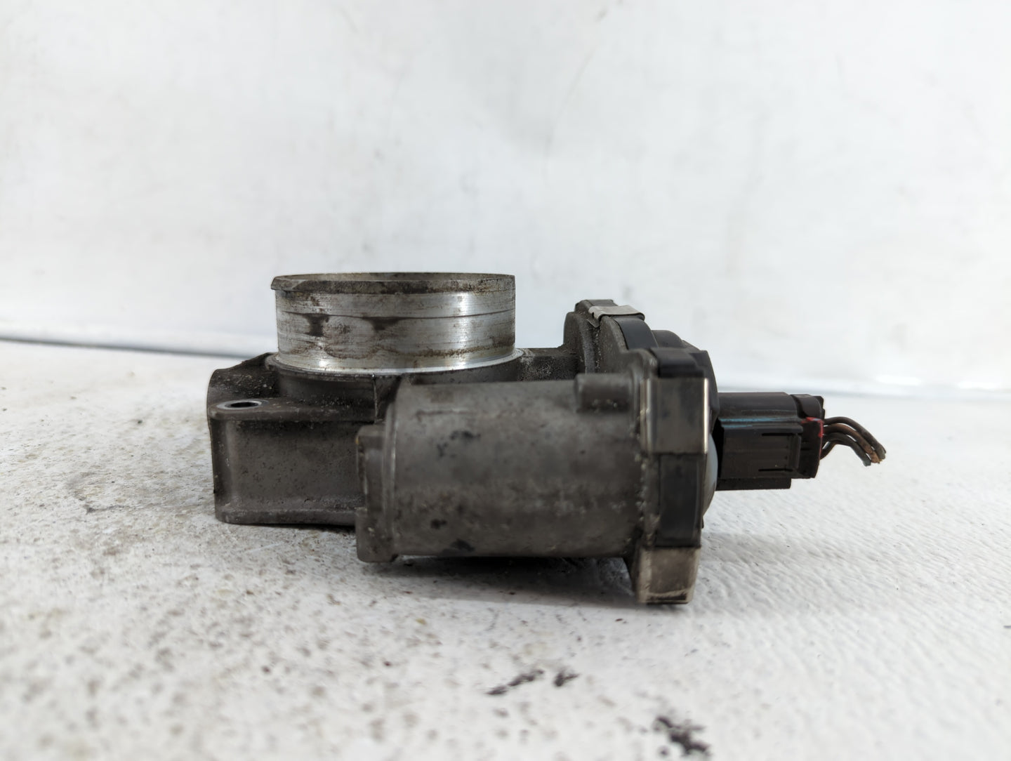 2013-2015 Gmc Terrain Throttle Body P/N:12627217DA 12632101CA Fits Fits 2012 2013 2014 2015 OEM Used Auto Parts - Oemusedaut