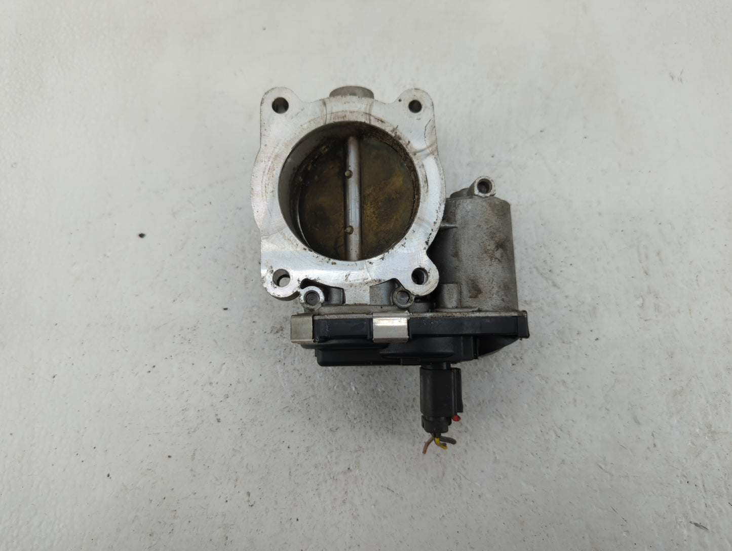 2013-2015 Gmc Terrain Throttle Body P/N:12632101CA Fits Fits 2012 2013 2014 2015 OEM Used Auto Parts - Oemusedautoparts1.com