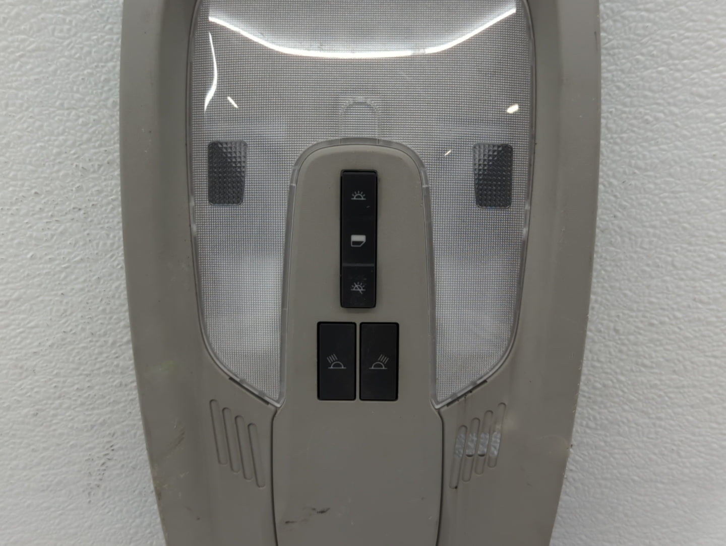 2014 Gmc Terrain Overhead Roof Console Grey - Oemusedautoparts1.com