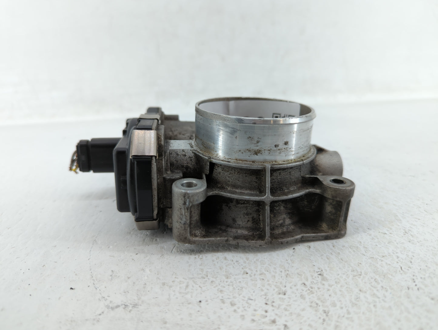 2013-2015 Gmc Terrain Throttle Body P/N:12632101CA Fits Fits 2012 2013 2014 2015 OEM Used Auto Parts - Oemusedautoparts1.com