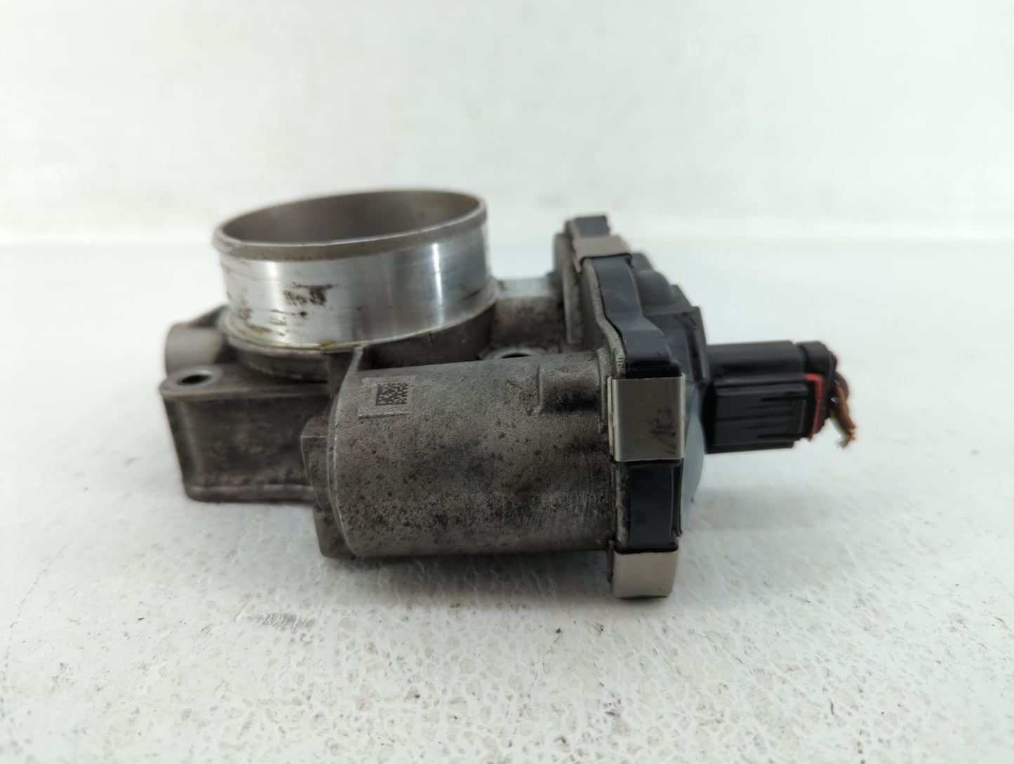 2013-2015 Gmc Terrain Throttle Body P/N:12632101CA Fits Fits 2012 2013 2014 2015 OEM Used Auto Parts - Oemusedautoparts1.com