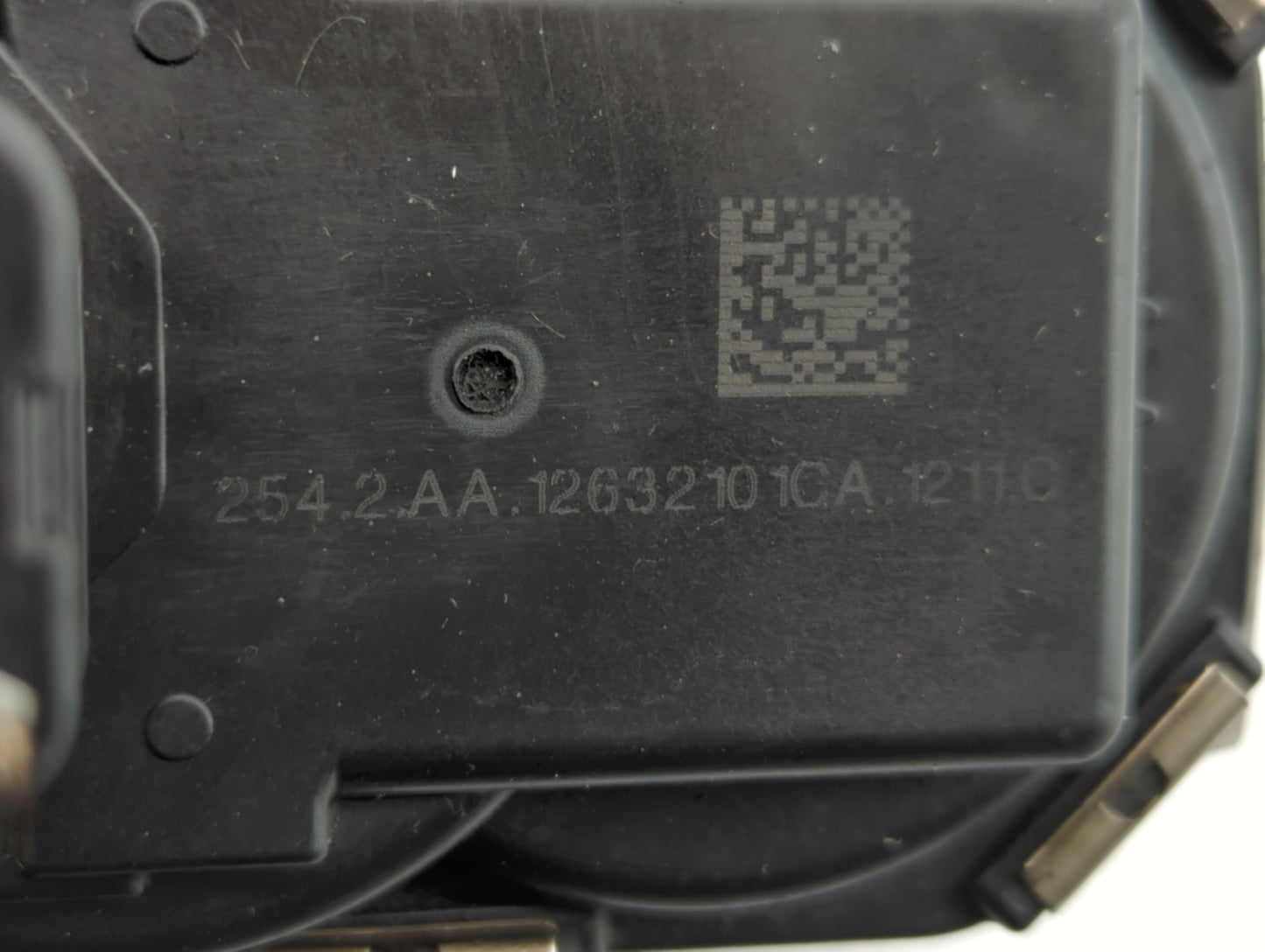 2013-2015 Gmc Terrain Throttle Body P/N:12632101CA Fits Fits 2012 2013 2014 2015 OEM Used Auto Parts - Oemusedautoparts1.com