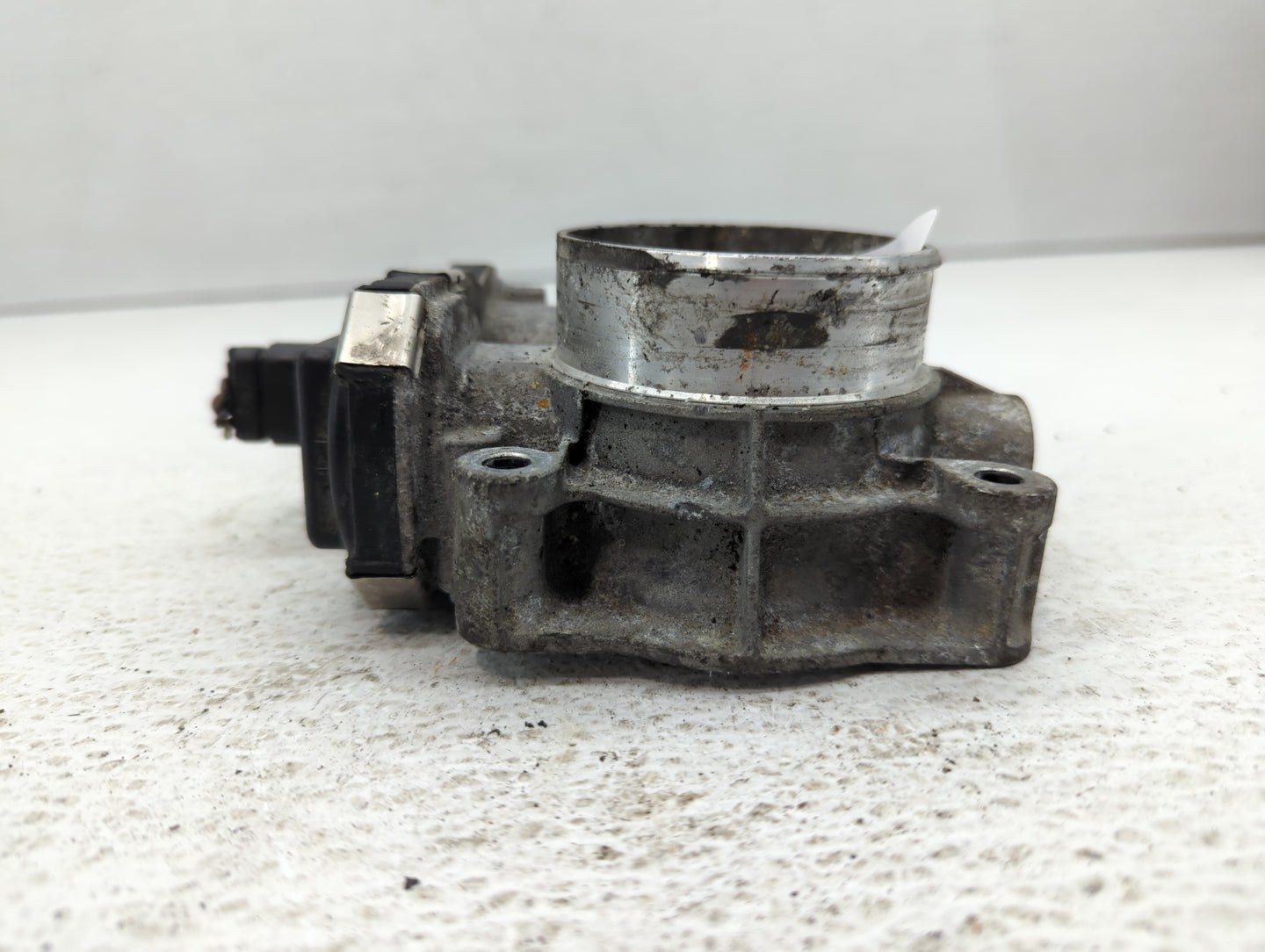 2013-2015 Gmc Terrain Throttle Body P/N:12632101CA Fits Fits 2012 2013 2014 2015 OEM Used Auto Parts - Oemusedautoparts1.com