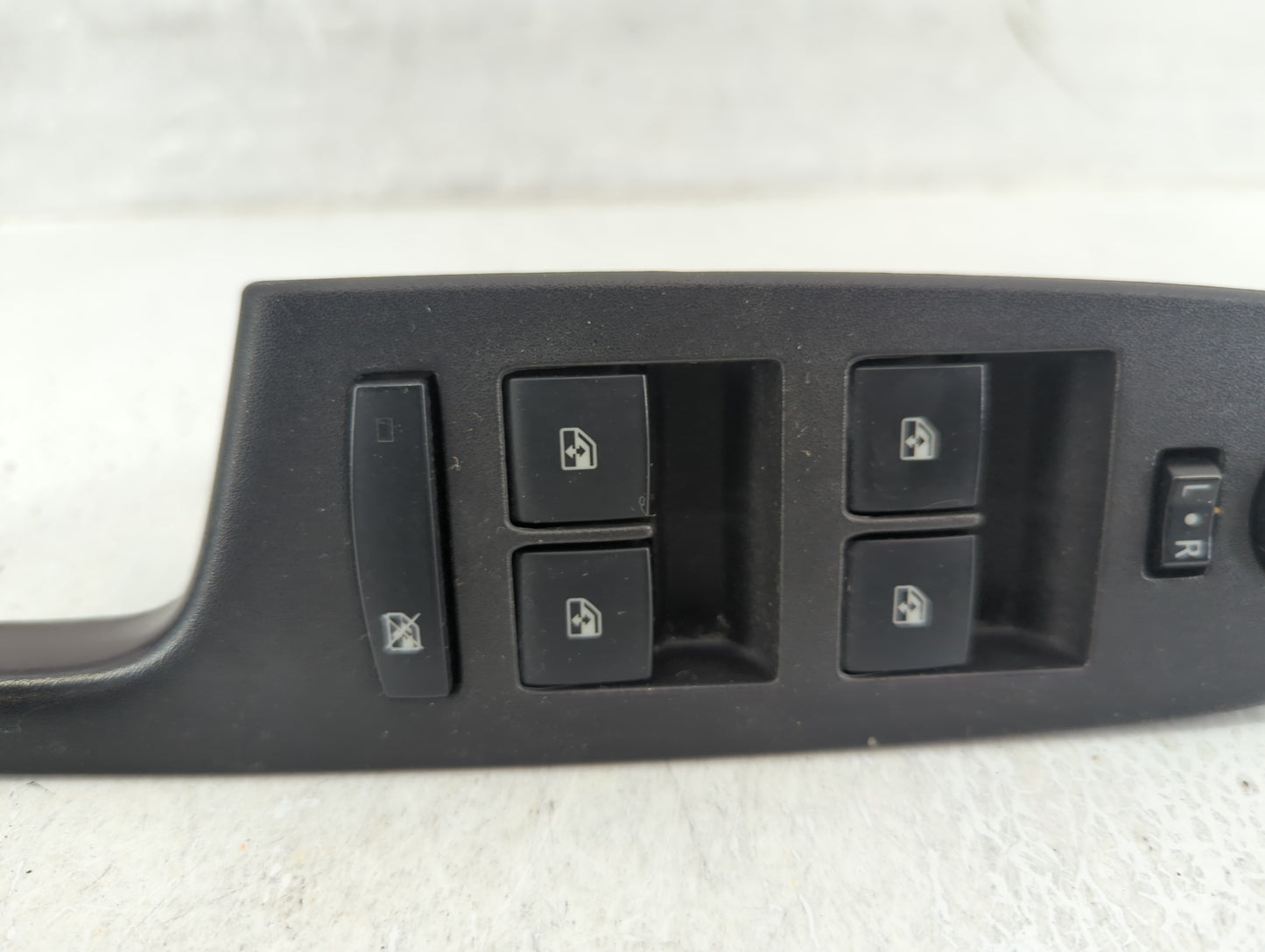 2010-2017 Gmc Terrain Master Power Window Switch Replacement Driver Side Left P/N:20917598 Fits OEM Used Auto Parts - Oemuse