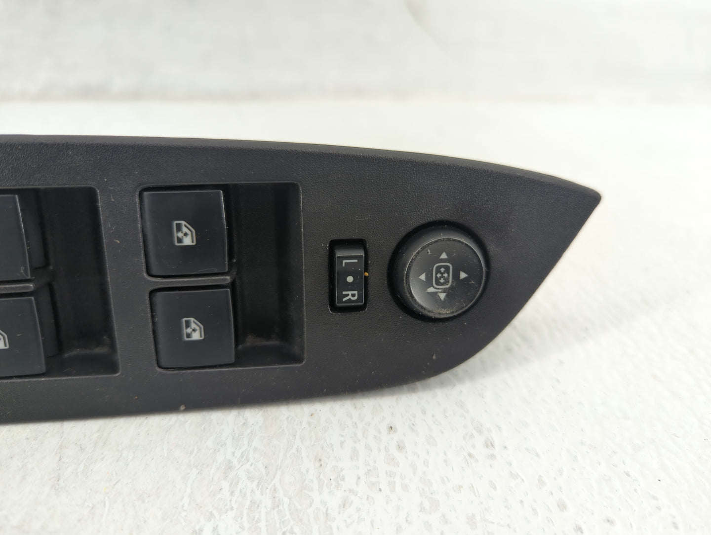 2010-2017 Gmc Terrain Master Power Window Switch Replacement Driver Side Left P/N:20917598 Fits OEM Used Auto Parts - Oemuse