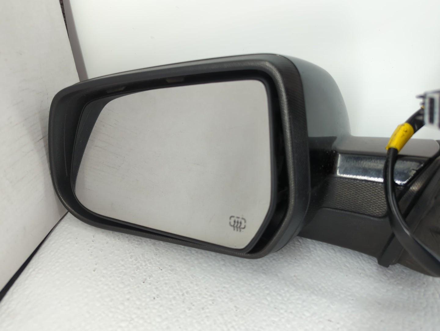 2013-2017 Gmc Terrain Driver Side View Mirror - Left Door Mirror OEM Used - Oemusedautoparts1.com
