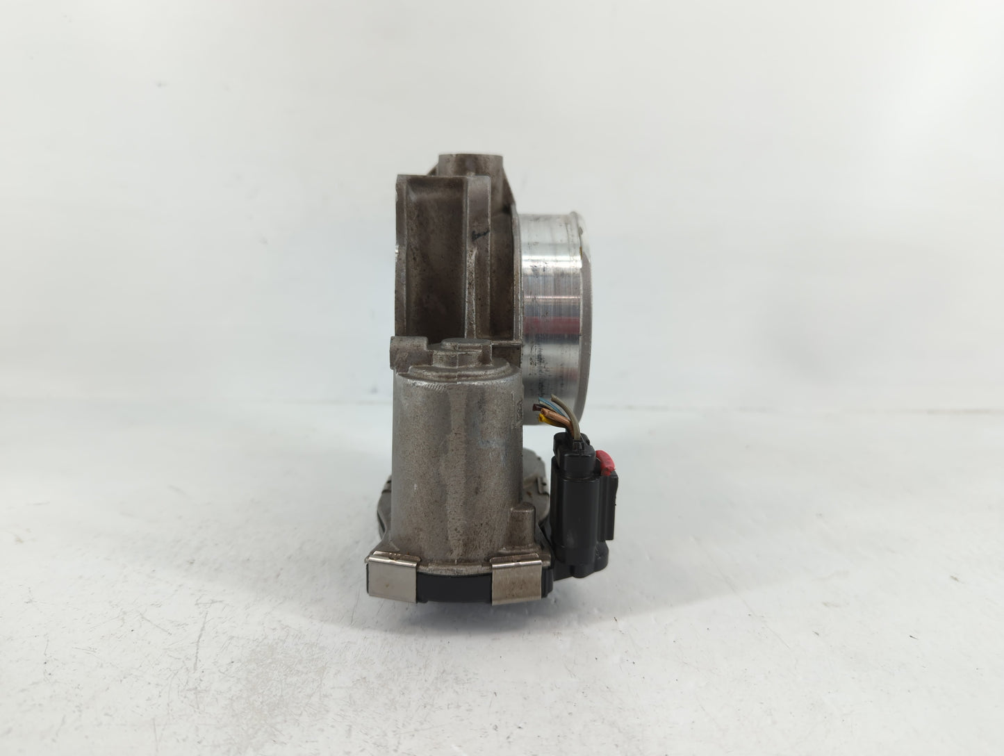 2013-2017 Gmc Terrain Throttle Body P/N:12632172BA Fits Fits 2012 2013 2014 2015 2016 2017 2018 2019 2020 2021 2022 OEM Used