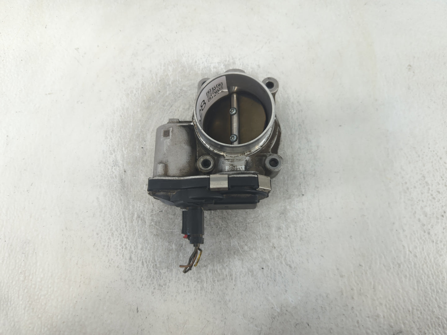 2013-2015 Gmc Terrain Throttle Body P/N:12632101CA Fits Fits 2012 2013 2014 2015 OEM Used Auto Parts - Oemusedautoparts1.com