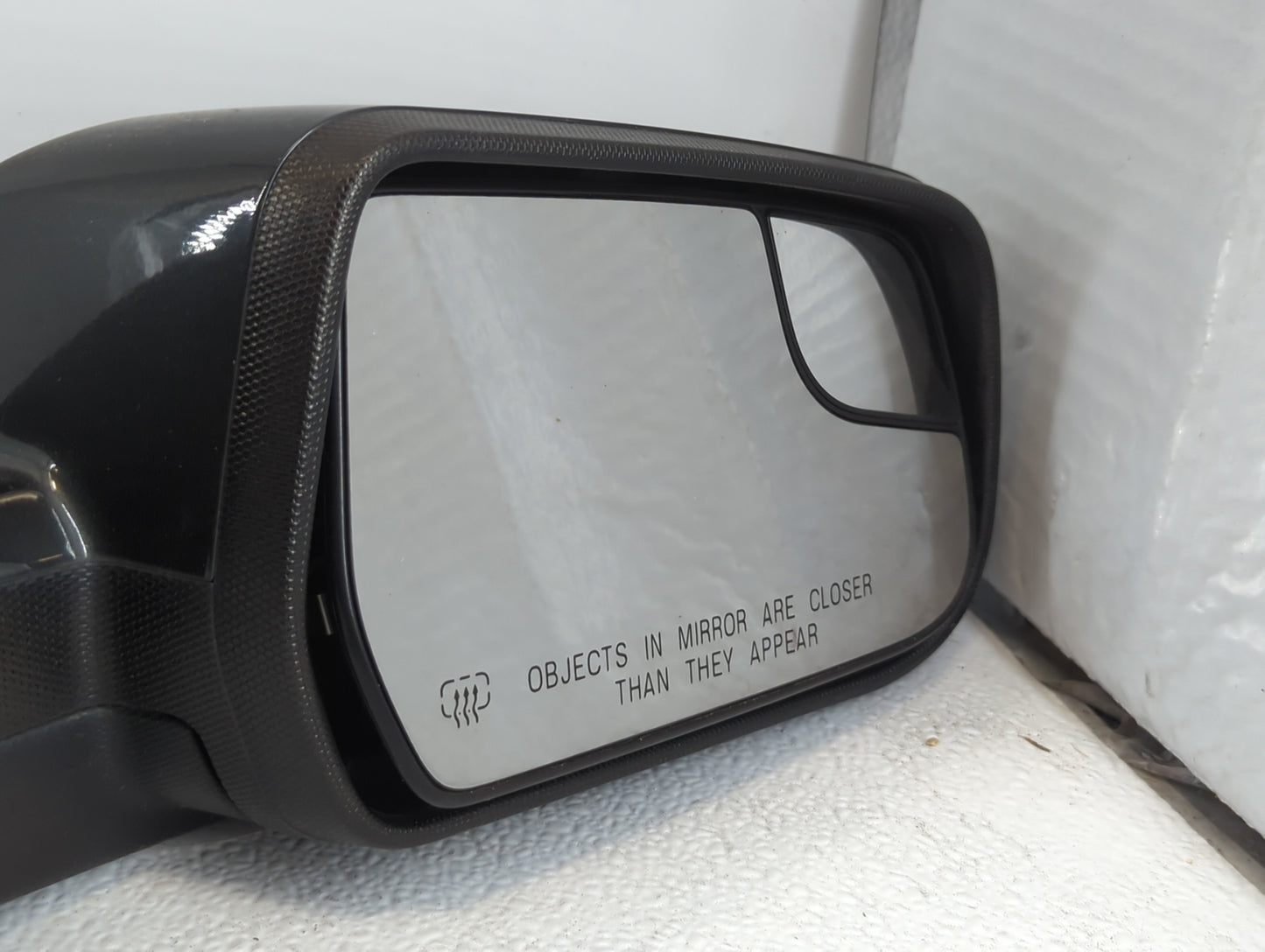 2011-2014 Gmc Terrain Passenger Side View Mirror - Right Door Mirror OEM Used - Oemusedautoparts1.com