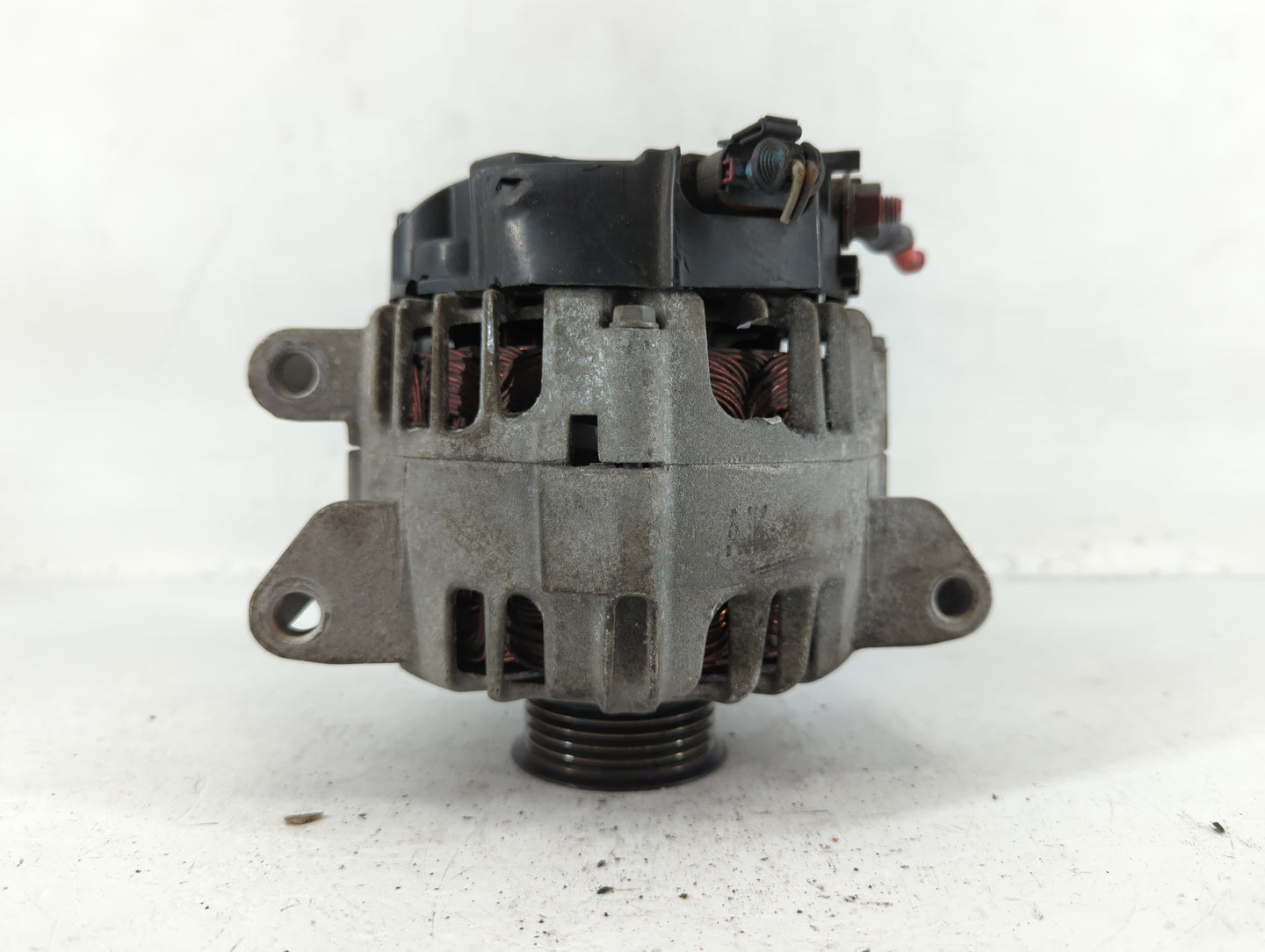 2010-2017 Gmc Terrain Alternator Replacement Generator Charging Assembly Engine OEM P/N:13588328 Fits OEM Used Auto Parts - 