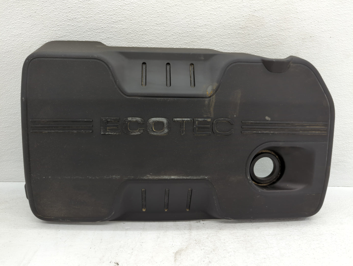 2014 Gmc Terrain Engine Cover - Oemusedautoparts1.com