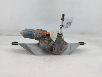 2014 Gmc Terrain Rear Lid Wiper Motor P/N:A8925-945 Fits OEM Used Auto Parts - Oemusedautoparts1.com