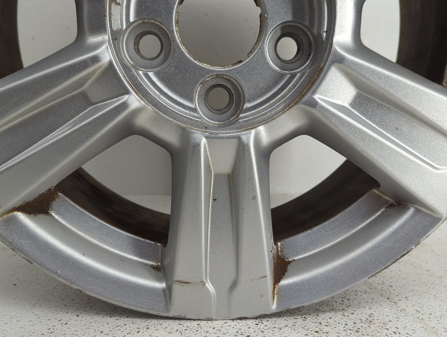 2014-2017 Gmc Terrain Oem Wheel Rim 832430 - Oemusedautoparts1.com