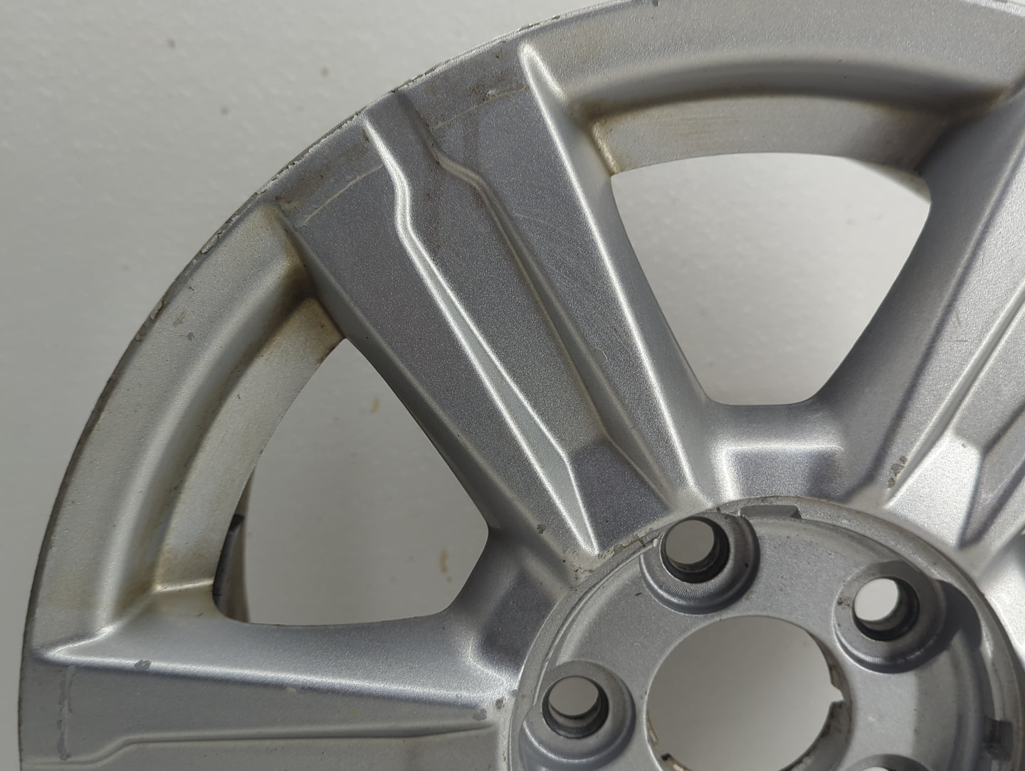 2014-2017 Gmc Terrain Oem Wheel Rim - Oemusedautoparts1.com