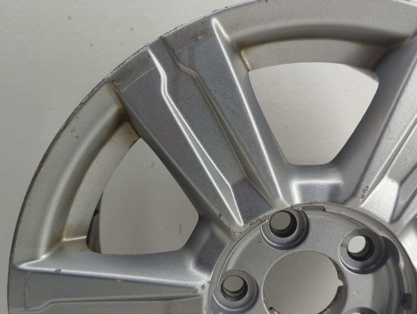 2014-2017 Gmc Terrain Oem Wheel Rim - Oemusedautoparts1.com