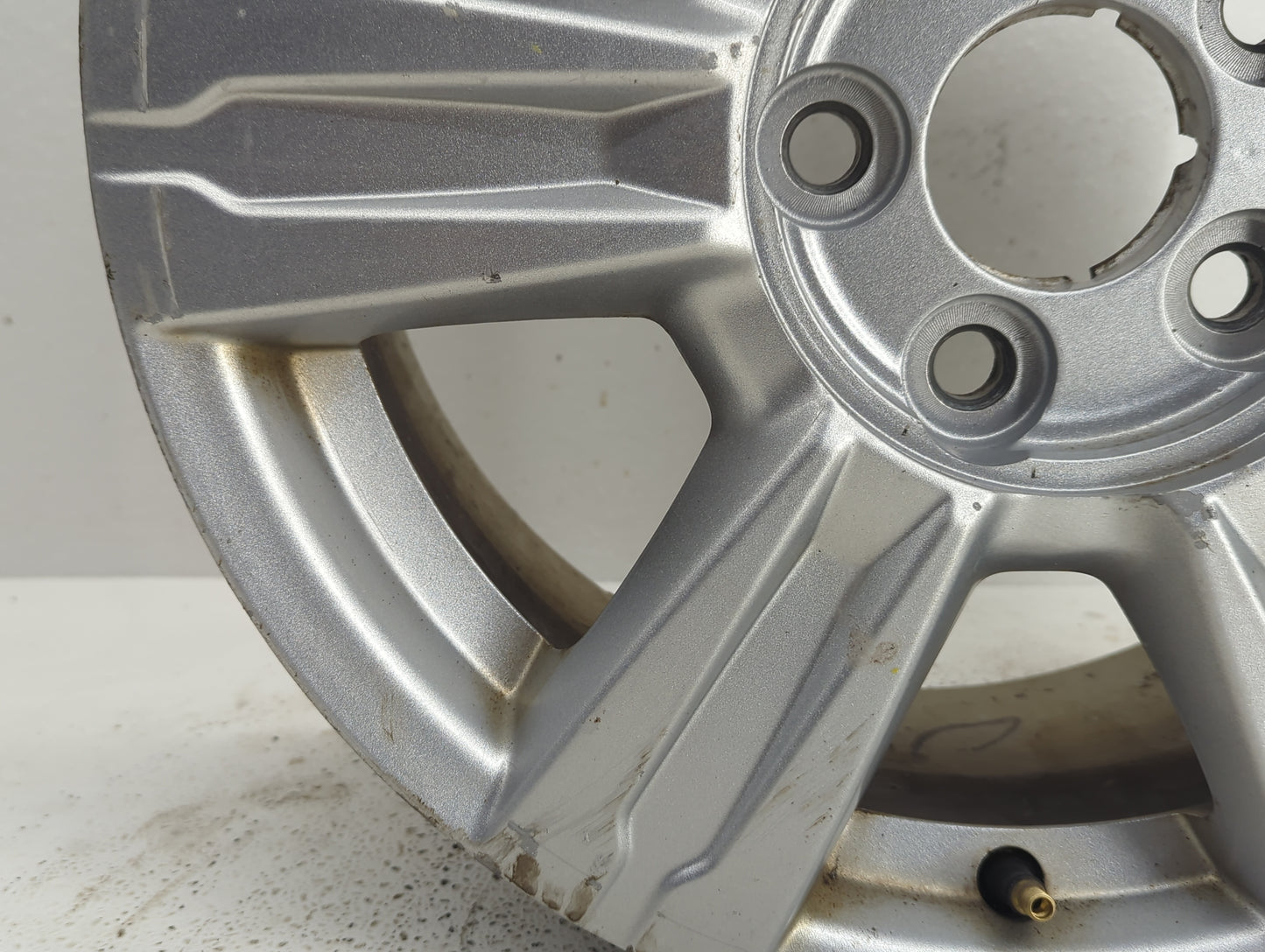 2014-2017 Gmc Terrain Oem Wheel Rim - Oemusedautoparts1.com