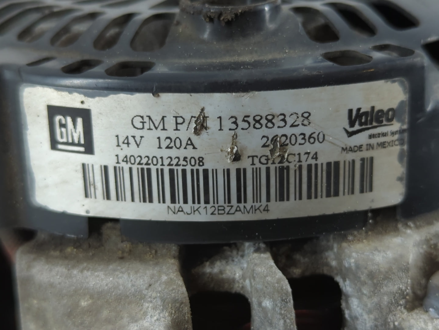 2010-2017 Gmc Terrain Alternator Replacement Generator Charging Assembly Engine OEM P/N:13588328 Fits OEM Used Auto Parts - 