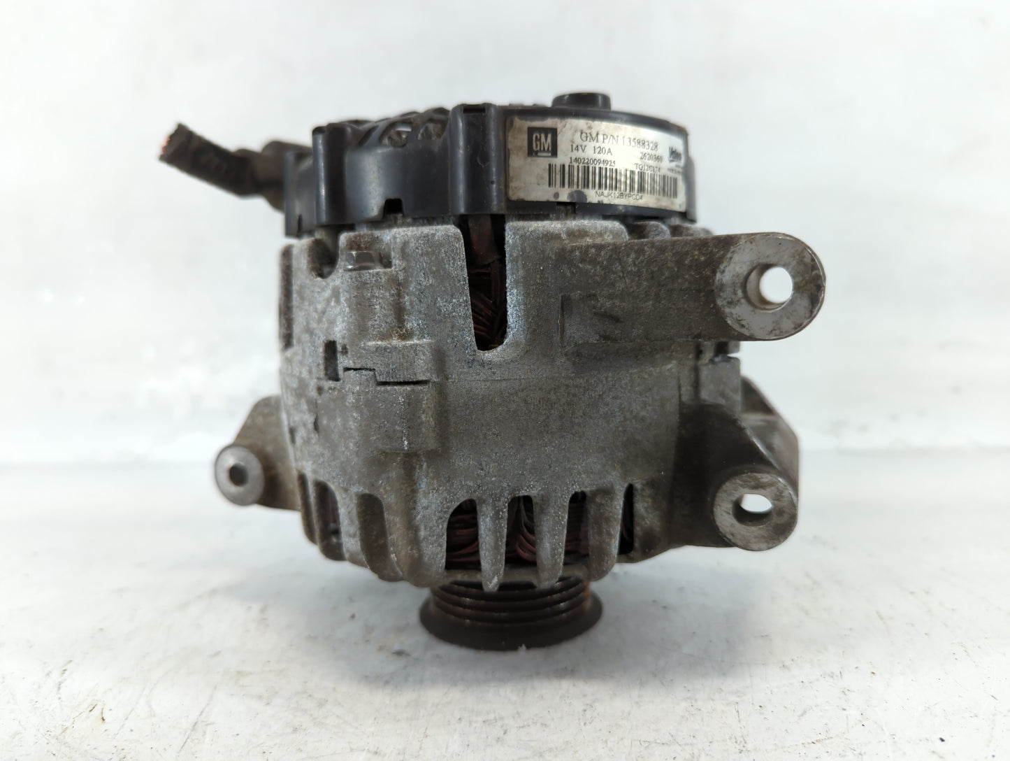 2010-2017 Gmc Terrain Alternator Replacement Generator Charging Assembly Engine OEM P/N:13588328 Fits OEM Used Auto Parts - 