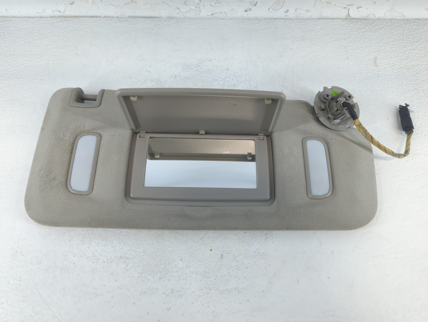 2010-2017 Gmc Terrain Sun Visor Shade Replacement Driver Left Mirror Fits Fits 2010 2011 2012 2013 2014 2015 2016 2017 OEM U