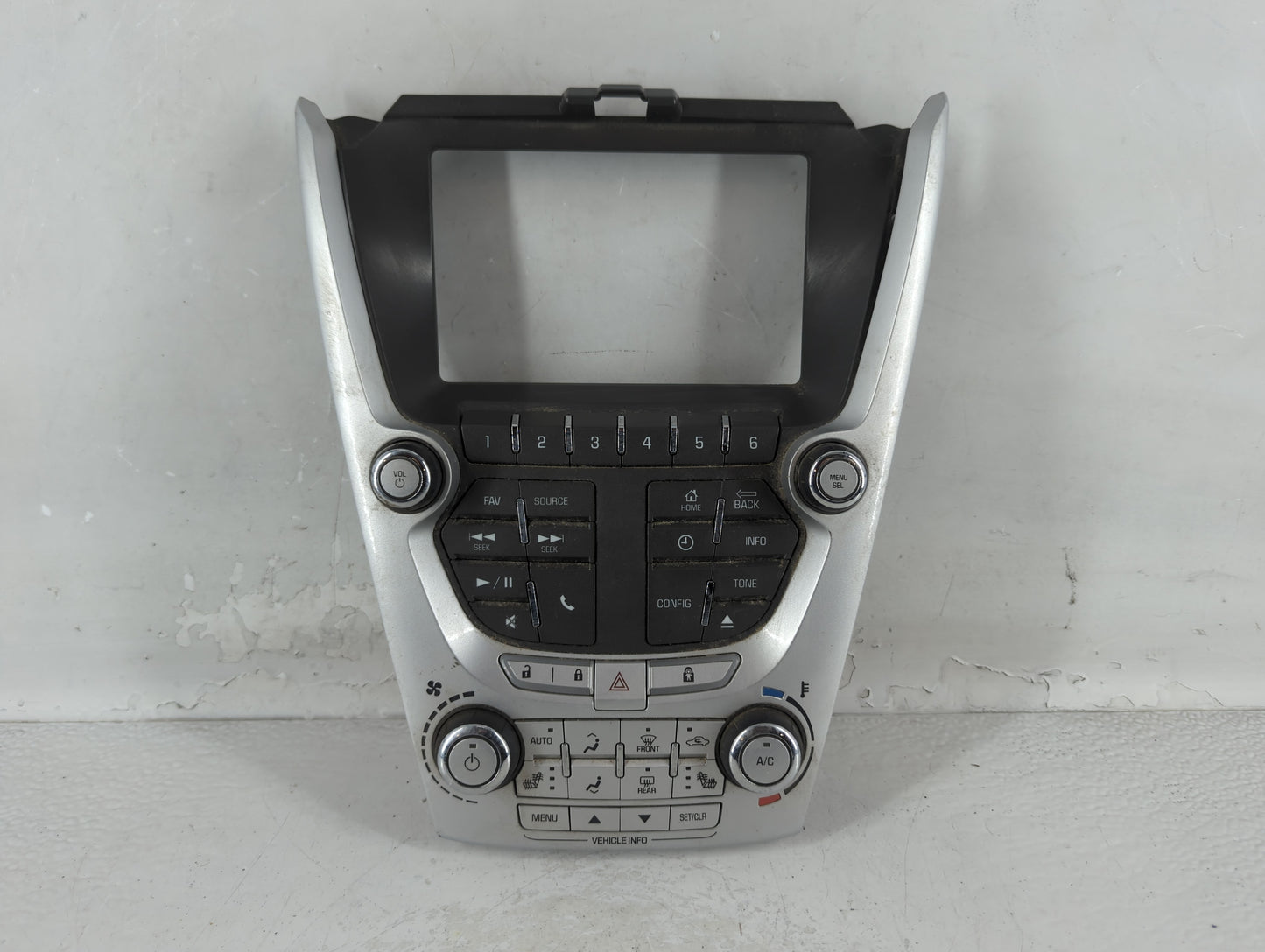2014 Gmc Terrain Climate Control Module Temperature AC/Heater Replacement P/N:23450891 GM 23450891 Fits OEM Used Auto Parts 