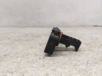 2009-2014 Gmc Yukon Mass Air Flow Meter Maf 1486295 - Oemusedautoparts1.com