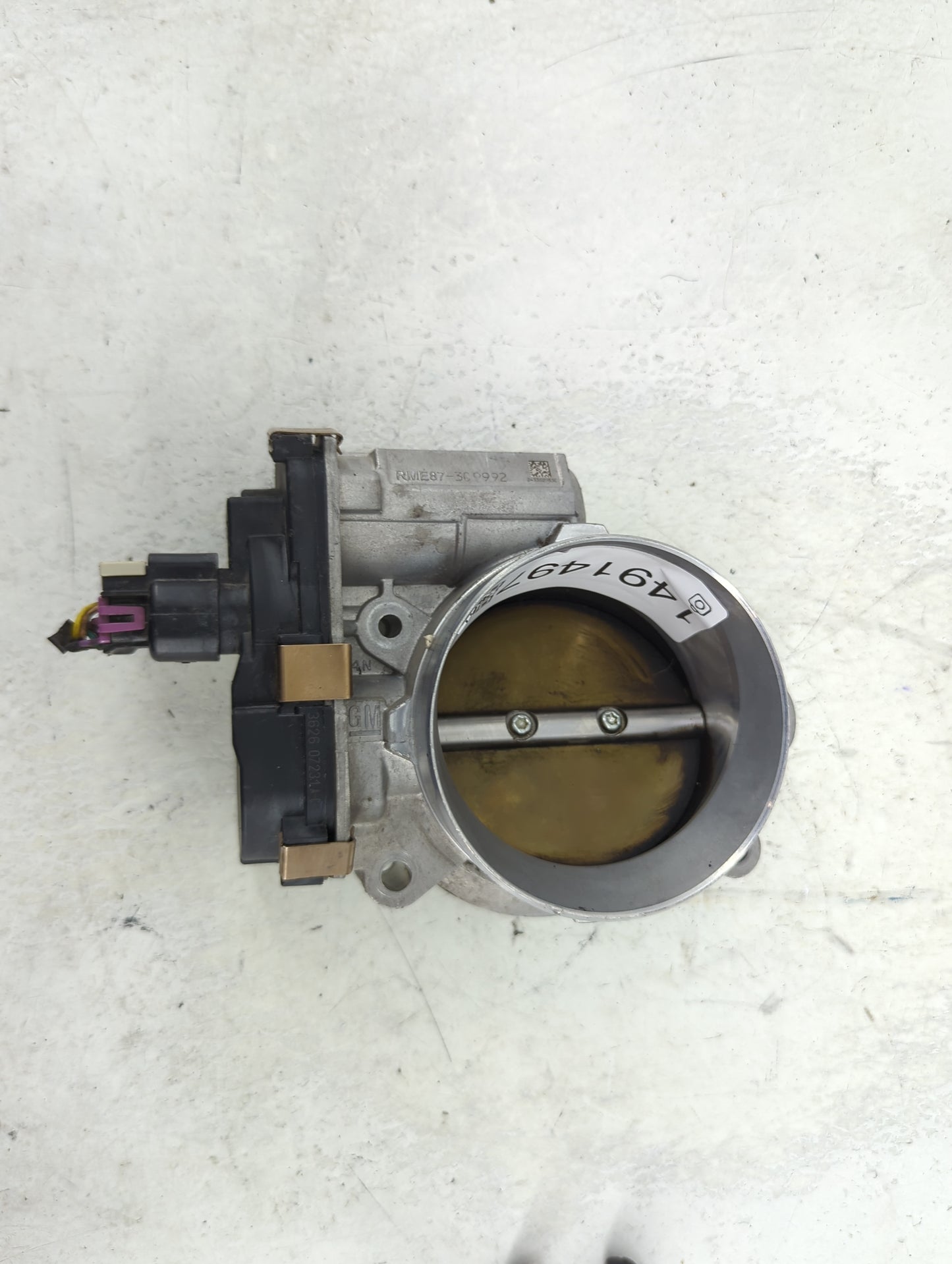 2009-2014 Gmc Yukon Throttle Body P/N:RME87-3C9992 Fits Fits 2009 2010 2011 2012 2013 2014 2015 OEM Used Auto Parts - Oemuse